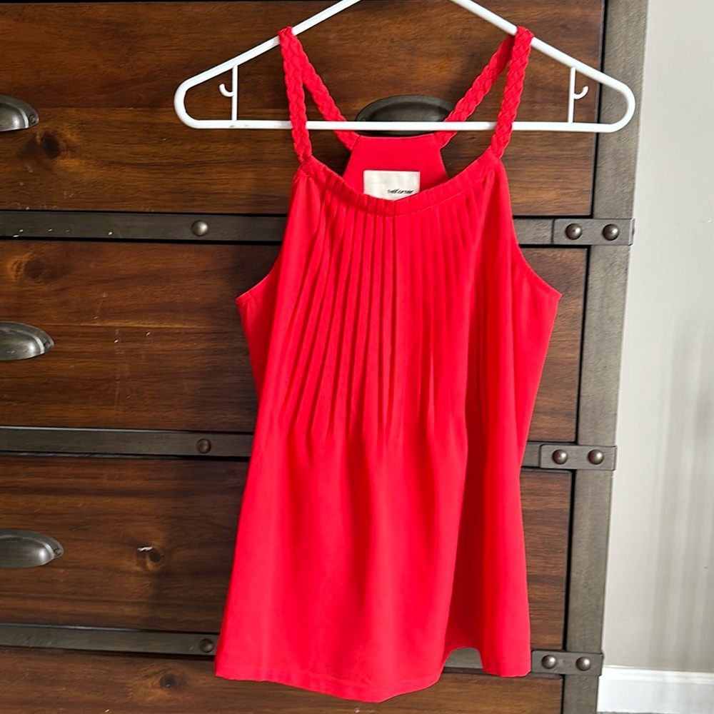 Red pleated tank